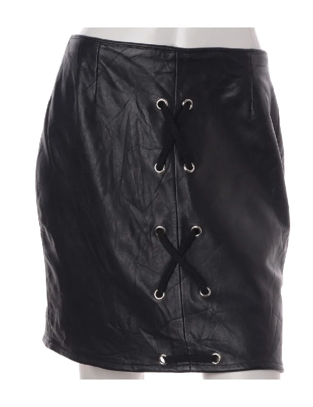 Label Scarlet Lace Up Leather Skirt leather skirt bold