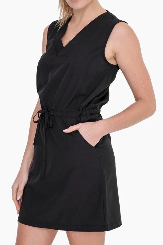 V-NECK TWO-WAY STRETCH ACTIVE DRESS