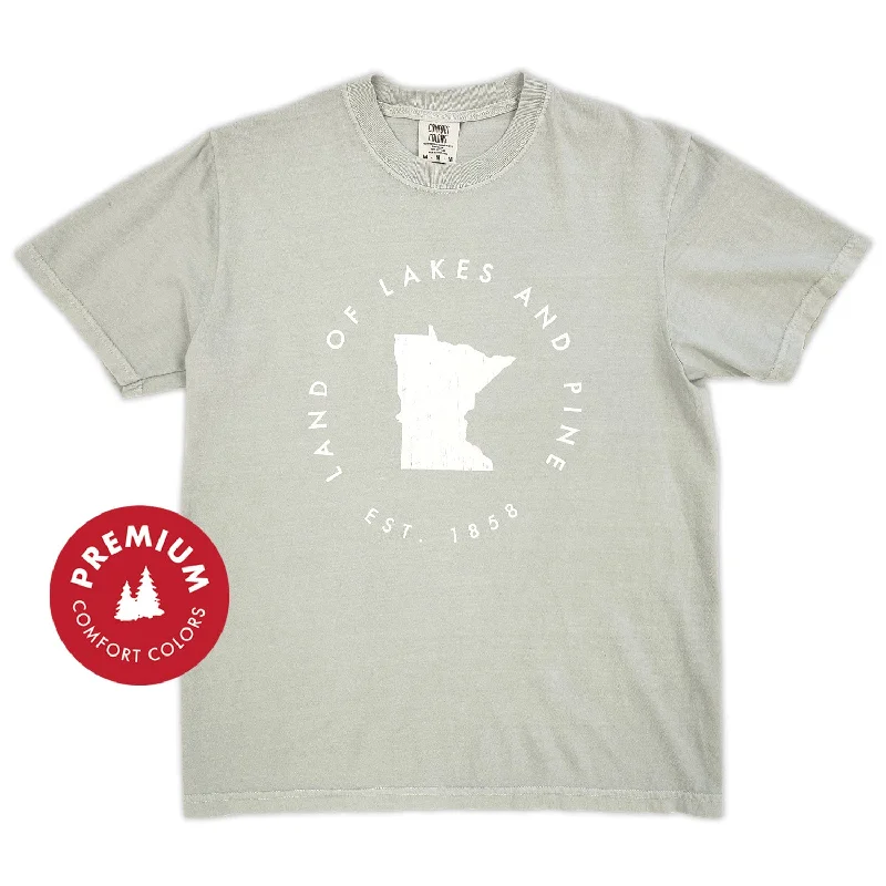 Two Harbors Premium Tee Welt Pockets Slit Pockets Flap Pockets