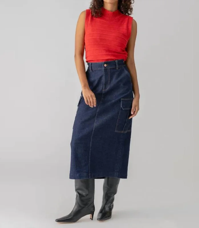 Essential Cargo Midi Skirt In Magnetic high waist skirt